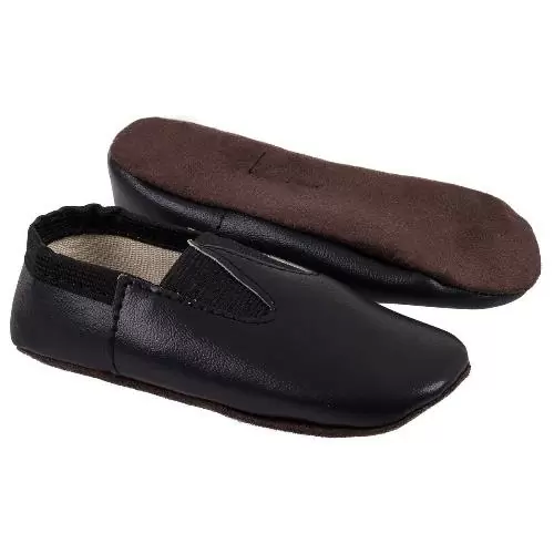 Чешки формованные искусственная кожа черный от магазина Супер Спорт